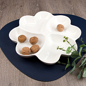 "Маршмеллоу" Менажница 4 секции "Цветок" 28x28x4см