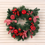 Венок новогодний "Снежное яблочко" 33см, цв.красный